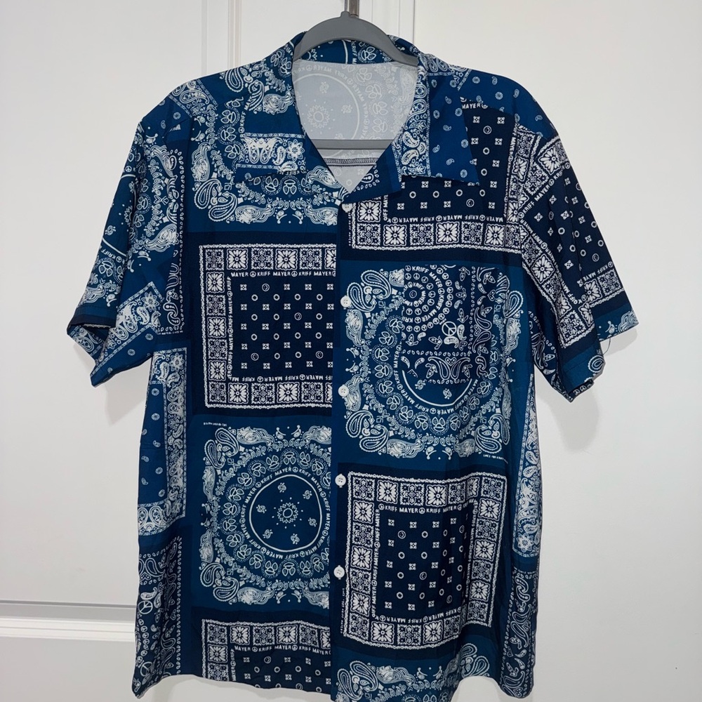 Banana Stand Blue and White Casual Button Down Shirt with Paisley Patchwork